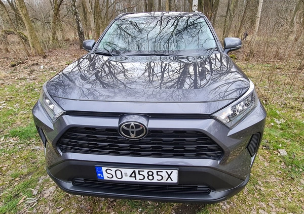 Toyota RAV4 cena 121000 przebieg: 61500, rok produkcji 2020 z Sosnowiec małe 436